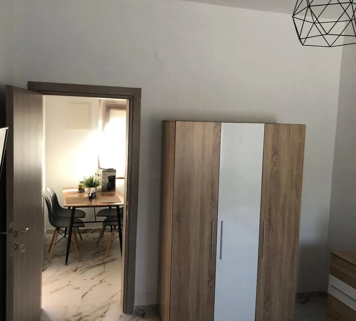Spacious New Apartment Near The Sea! Nea Skioni