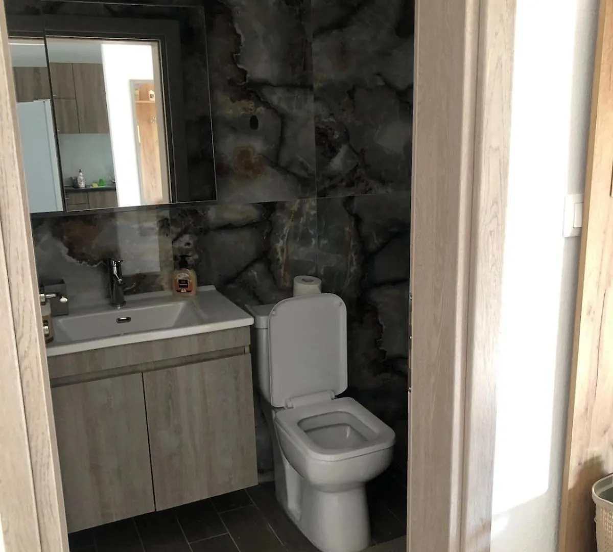 Spacious New Apartment Near The Sea! Nea Skioni