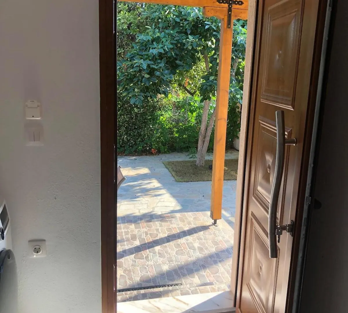 Spacious New Apartment Near The Sea! Nea Skioni